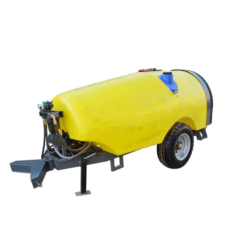 Bogserad sprutmaskin Bogserad sprutmaskin